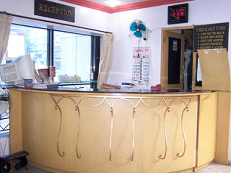 Jal Sagar Hotel Vadodara Eksteriør billede